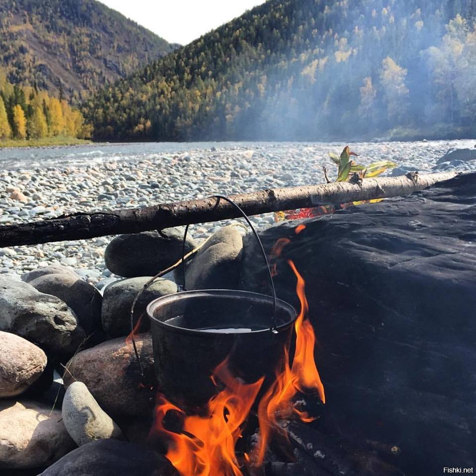 Котелок литой 20л