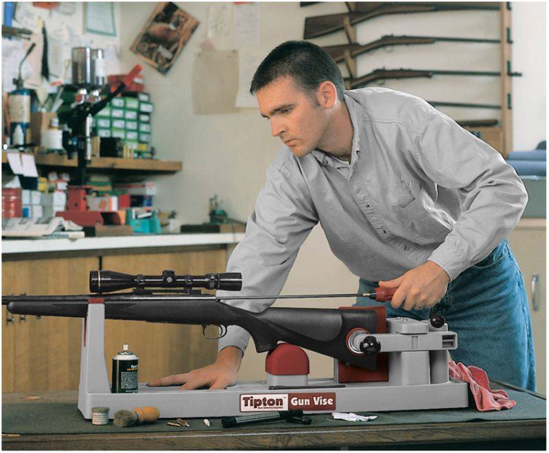 Станок для чистки оружия универс. Gun Vise